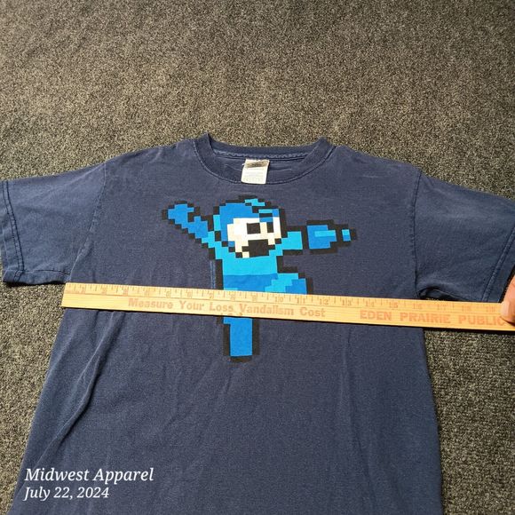 Vintage Megaman Pixel Shirt Adult Small Blue‎ 90s NES Video Game T - Picture 5 of 9